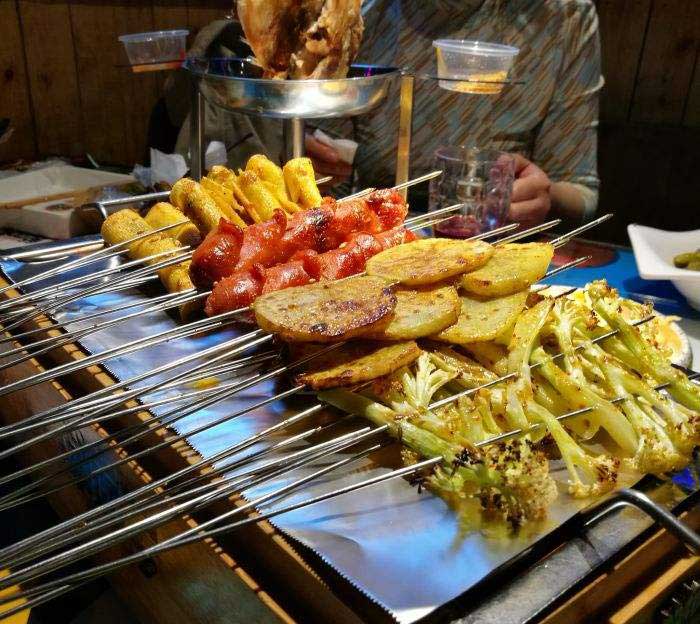 龙山音乐烧烤吧